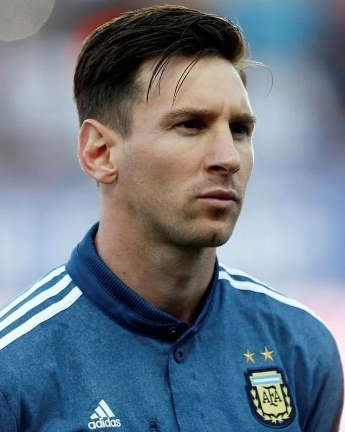 Lionel Messi Haircuts: How to Get the Soccer Star’s Best Look 3 Taper Lionel Messi Haircuts