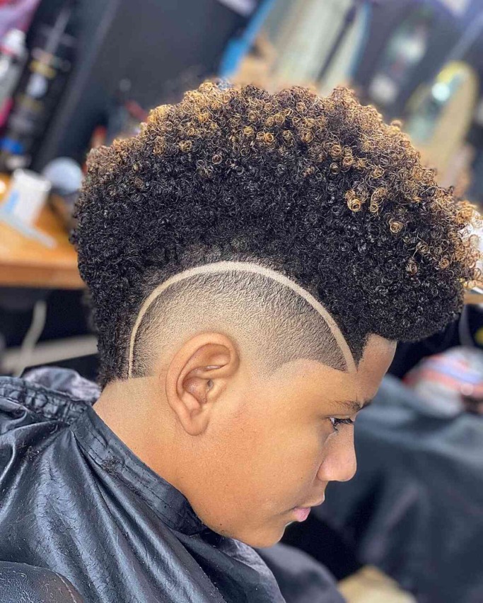 C-Shaped Curls