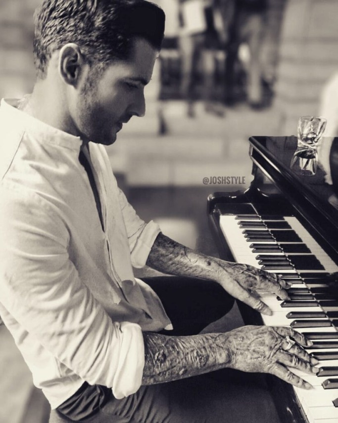 Tom Ellis Sexy Pompadour Hairstyle