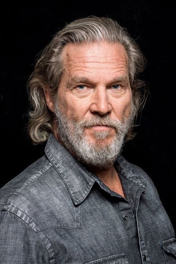 Salt and Pepper Beard Styles to Elevate Your Mature Charm 1 salt and pepper beard styles