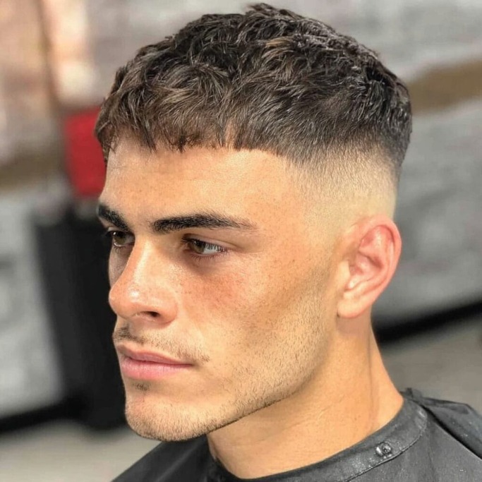 29 Faux Hawk Haircuts That Will Turn Heads Everywhere You Go 20 faux hawk 22 1 29 Faux Hawk Haircuts That Will Turn Heads Everywhere You Go