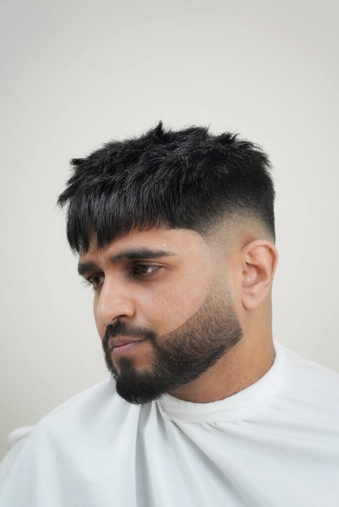 1 Unlock the Secrets of the Caesar Cut: Nailing the Classic Hairstyle