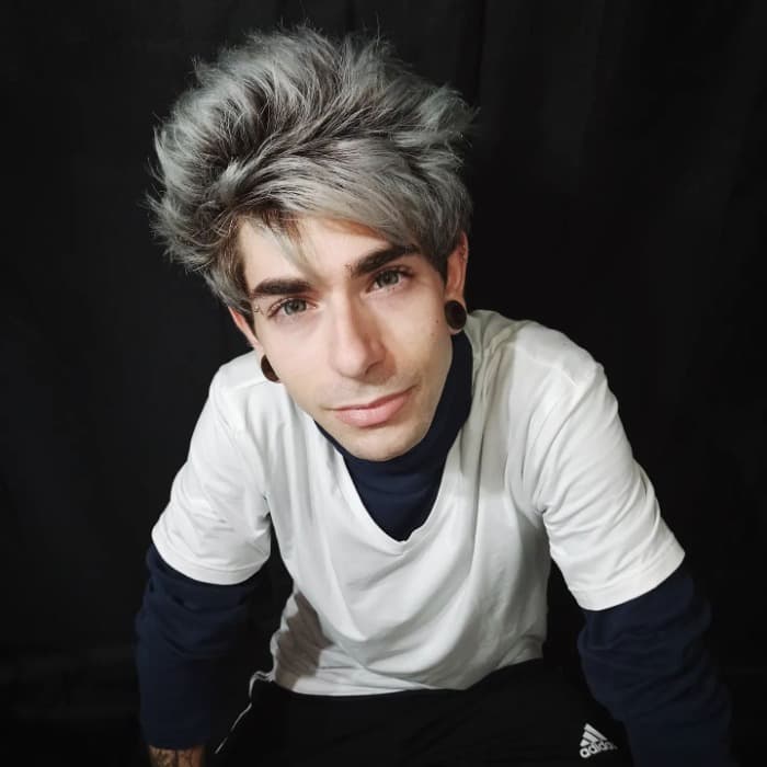 Emo Hairstyles for Guys: Express Yourself with Bold Looks