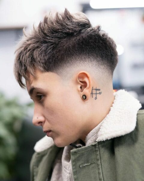 The Crew Cut: A Timeless Hairstyle for Men 31 Crew Cut for teens