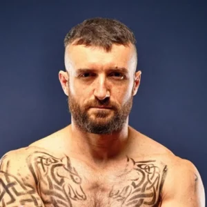 23 Dashing Marine Haircuts For Men Making Waves
