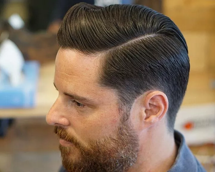 Comb over Men's Haircuts for Straight Hair