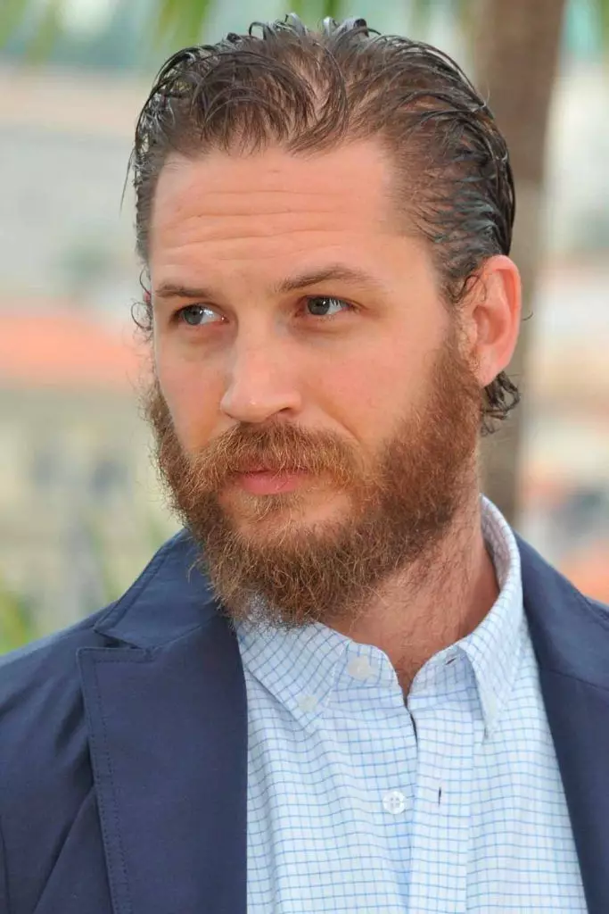 Style Your Bushy Beard for A Handsome Appeal