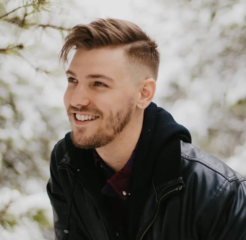 Side Swept Undercut: The Edgy Fusion of Classic and Modern 18 Undercut Curly Long Hair: Romantic, Effortless, and Versatile