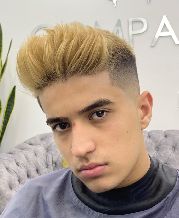 Master Your Look: Textured Haircuts for Men You Can't Ignore! 21 Textured Brush Up Haircut