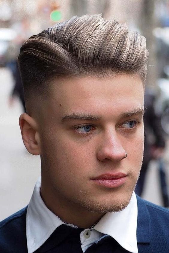 Which Side Should I Part My Hair? Discovering Your Best Look 18 Which Side Should I Part My Hair _ Quiff With side part