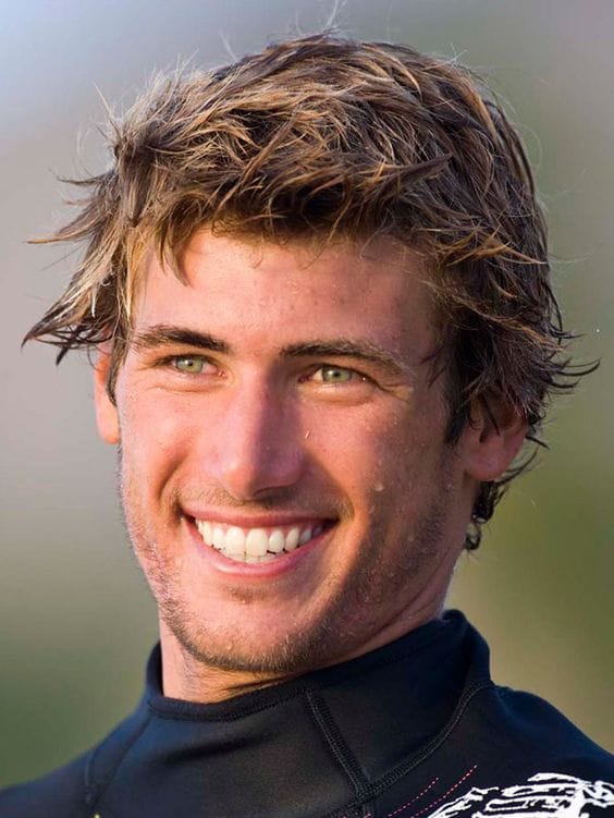 Ride the Wave: Unleashing Your Inner Surfer Hair 3 seductive surfer hair