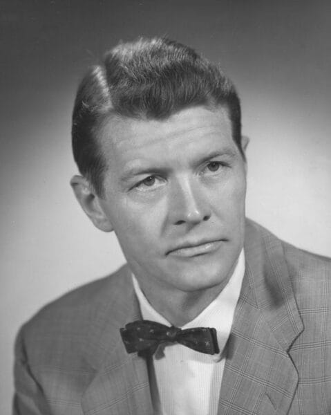 Timeless 1950s Men’s Hairstyles and How to Rock It 21 1950s Men’s Hairstyles