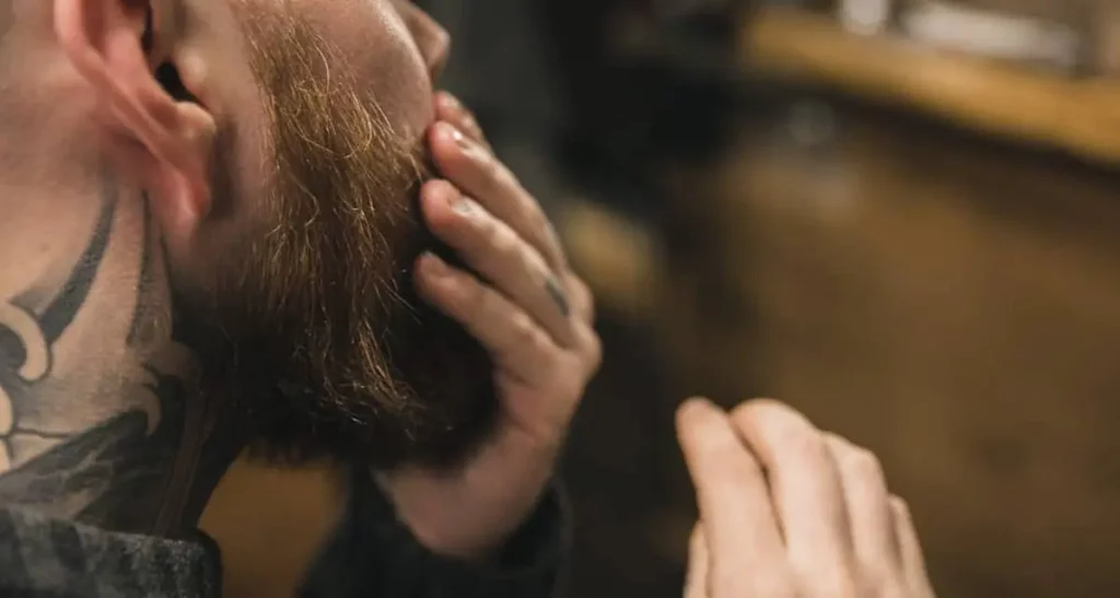 Straight Razor Shaving: Elevate Your Grooming 3 Straight Razor Shaving