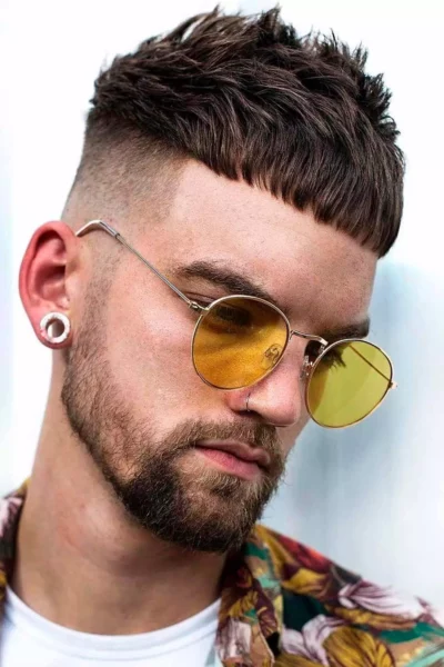 Haircut Terminology For Men: Conquer the Barber's Chair 2 Haircut Terminology For Men: Conquer the Barber's Chair