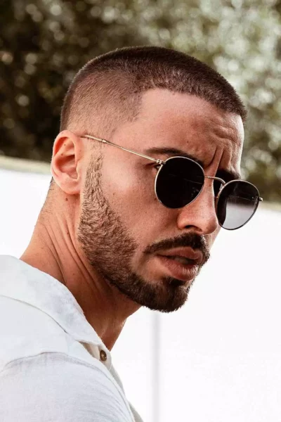 Haircut Terminology For Men: Conquer the Barber's Chair 3 Haircut Terminology For Men: Conquer the Barber's Chair