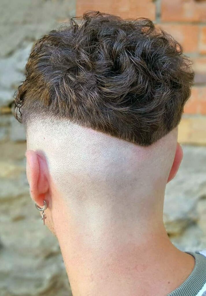 V Shaped Haircuts For Men 16 1 713x1024 